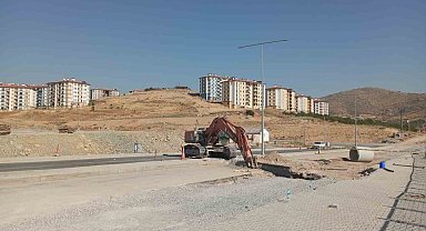 Malatya'da yol çalışmaları sırasında göçük: 2 işçi toprak altında kaldı