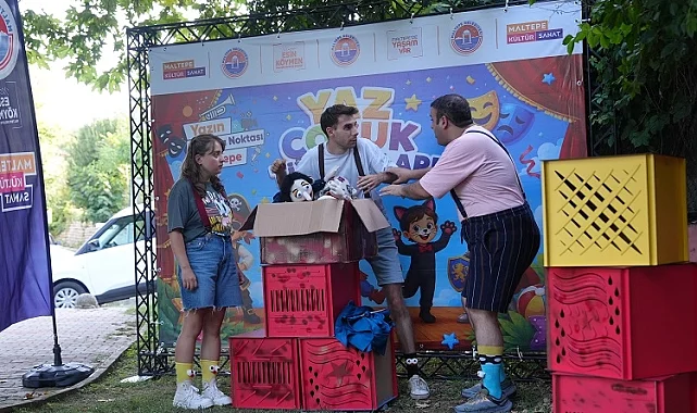 Maltepe'de yaz çocuk tiyatroları her mahallede