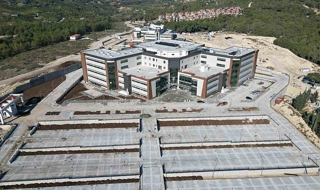 Mezitli Devlet Hastanesi yıl sonundan önce hizmete açılacak