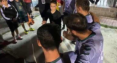 Minik Muhammed'in motivasyon konuşması ağabeylerini gülümsetti