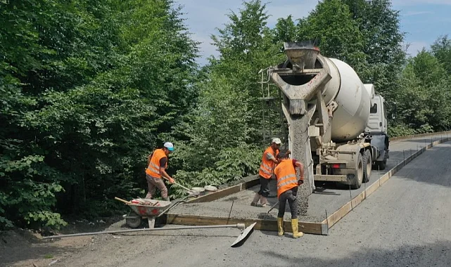 Ordu'da üç ilçeyi birleştiren yolda beton hamlesi
