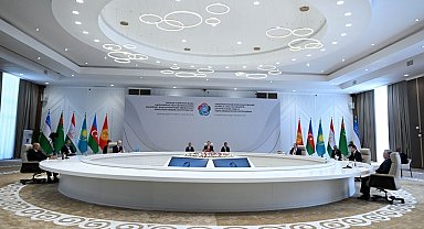 Orta Asya ülkelerinin Cumhurbaşkanları ile Aliyev, Kırgızistan'da bir araya geldi