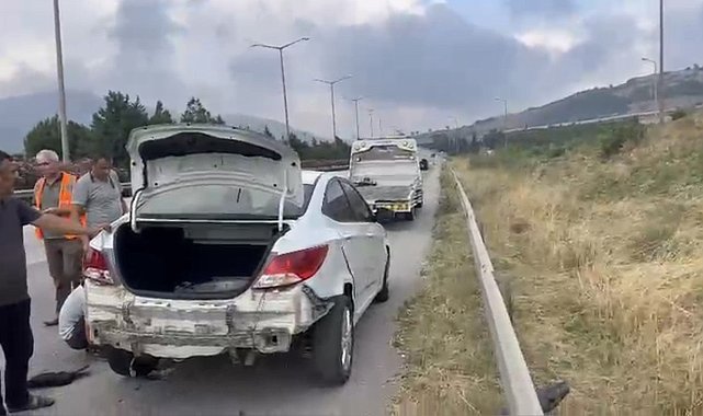 Osmaniye'de kontrolden çıkan otomobil bariyerlere çarptı: 1 yaralı