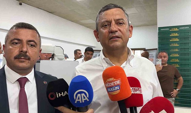 Özgür Özel: "Bu hizmet odaklı yürüyüşü kimse engelleyemez"