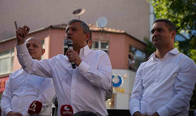 Özgür Özel'den yeni parti sinyali: "Ya partimizi geri alacağız ya yeni bir yol açacağız"