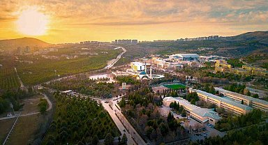 Rektör Göktaş öğrencileri Fırat Üniversitesi'ne davet etti