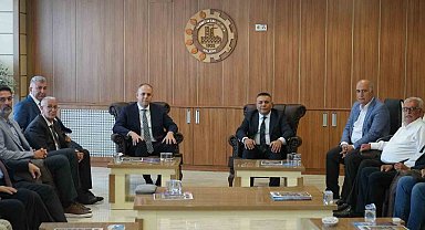 Sadıkoğlu'ndan ihracatçı birliklerine logo ve marka çağrısı