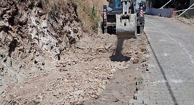 Şahinciler Mahallesi'nde yol genişletme çalışmaları başladı