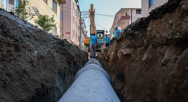 Sakarya Şirinevler Mahallesi'ne yeni yağmur suyu hattı kazandırılıyor