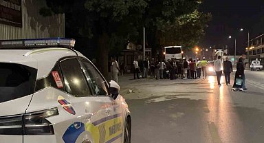 Sakarya'da hafif ticari araç ile iki motosiklet çarpıştı: 2 ağır yaralı