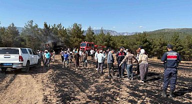 Samsun'da biçerdöverden çıkan yangın 150 dönüm ekili alanı küle çevirdi