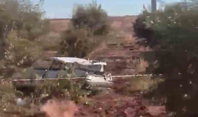 Şanlıurfa'da otomobil tarlaya uçtu: 1 ölü, 1 yaralı