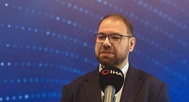 SETA Kıdemli Araştırmacısı Akıllı: "20 yıl önce halı bakmaya gelen liderler, bugün savunma sanayii ürünlerini incelemeye geliyor"