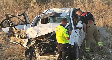 Şırnak'ta otomobil şarampole devrildi: 1 ölü, 2 yaralı