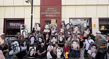 Sivas olaylarında hayatlarını kaybedenler anıldı