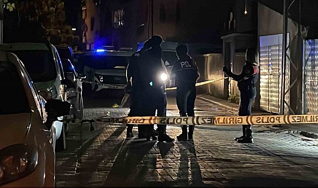 Sokaktaki tartışma kanlı bitti: 1 yaralı