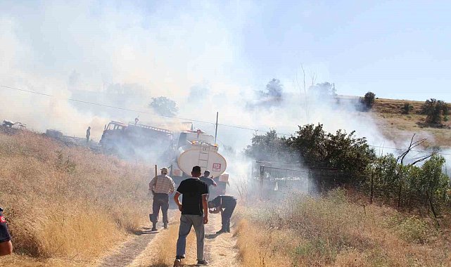 Suşehri'nde arazide çıkan yangın ekipleri harekete geçirdi