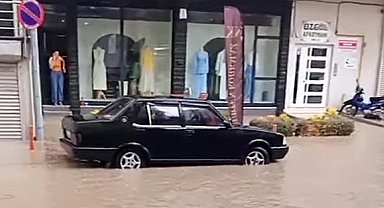 Tavşanlı'da sağanak hayatı olumsuz etkiledi