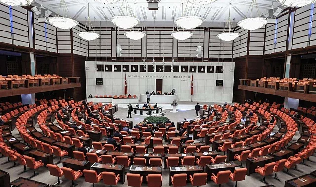 TBMM'deki sandalye dağılımı yeniden şekillendi... İşte son durum