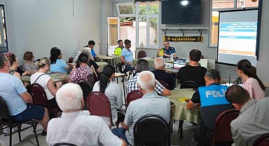 Tekirdağ Emniyeti Aydoğdu Mahallesi'nde vatandaşlarla buluştu
