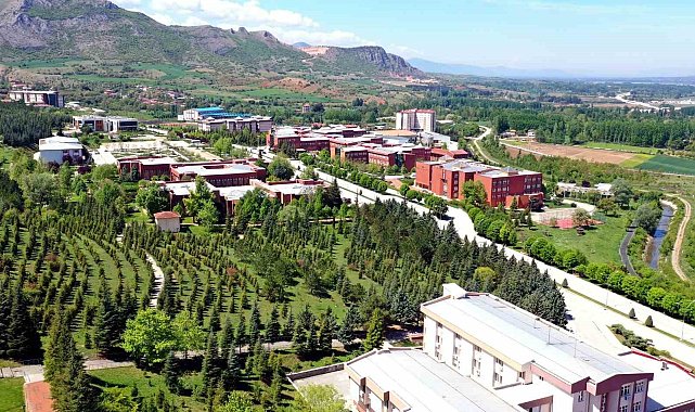 TOGÜ'den yaşam boyu öğrenmeye güçlü katkı