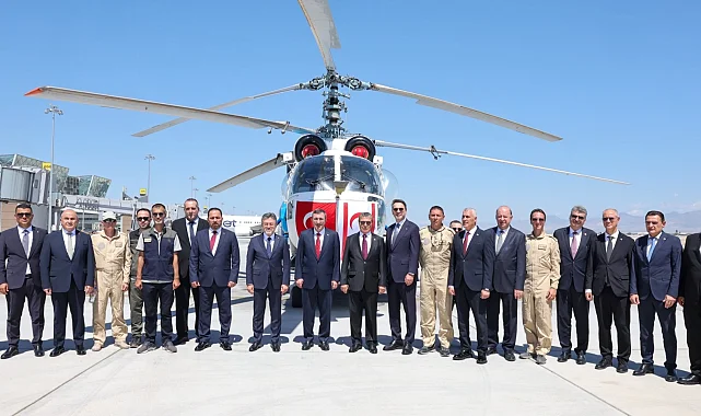 Türkiye'den KKTC'ye yangınla mücadele desteği... Söndürme helikopteri göreve başladı