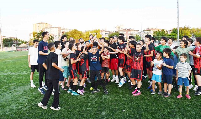 U13 Liginde şampiyon Fatih Yurt SK oldu