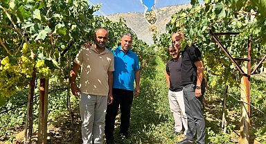 Üreticinin hasat heyecanına ortak oldular