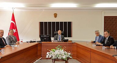 Vali Varol, kaymakamlarla koordinasyon toplantısında bir araya geldi
