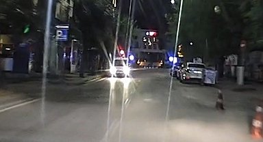 Yasak dinlemeyip ters yöne girdi: O anlar araç içi kamerasına yansıdı