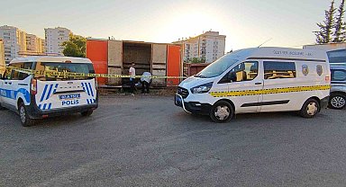 Yaşamını sürdürdüğü konteynerin yanında ölü halde bulundu