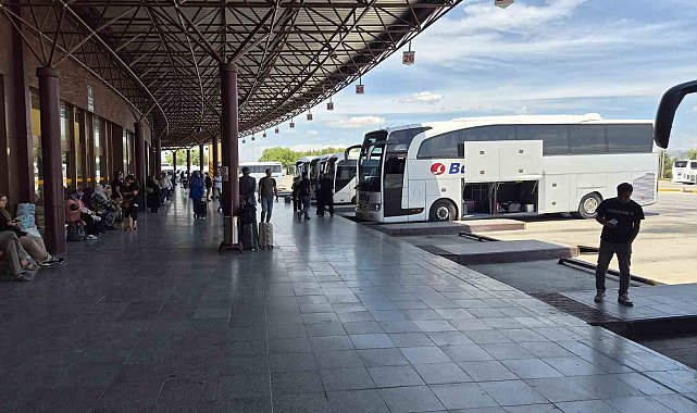 Yaz sezonu gelmesine rağmen otobüs seferlerinde durgunluk yaşanıyor