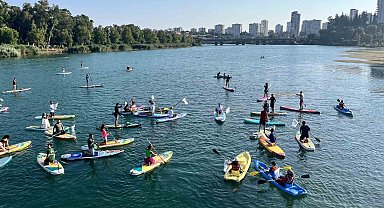 Yeşilay, bağımlılığa karşı Seyhan Nehri'nde kürek çekti