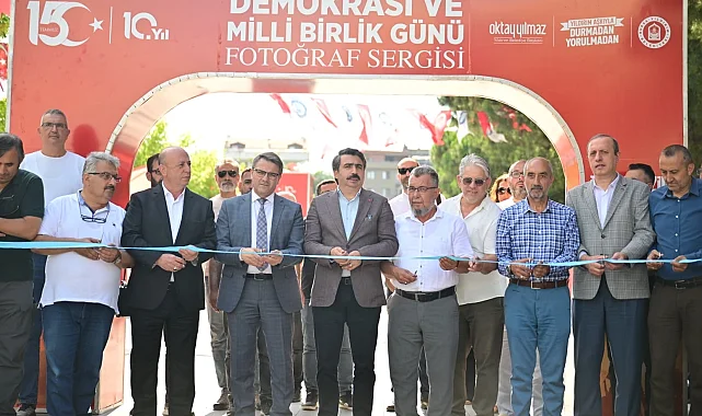 Yıldırım'da 15 Temmuz ruhu fotoğraf sergisiyle yaşatılıyor