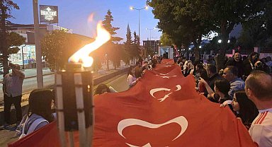 Yozgatlılar Demokrasi ve Milli Birlik Günü'nde meydanı doldurdu