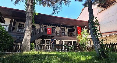 272 yıllık Çivitçioğlu Medresesi geçmişe ışık tutuyor