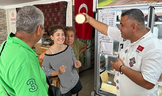 300 yıllık Silifke Yoğurdu marka yolunda... Ters çevrilmesine rağmen dökülmeyen yoğurt şaşırtıyor