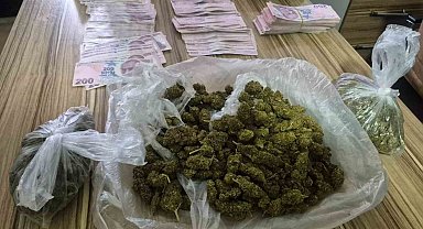 'Dur' ihtarına uymayan sürücünün aracından uyuşturucu çıktı