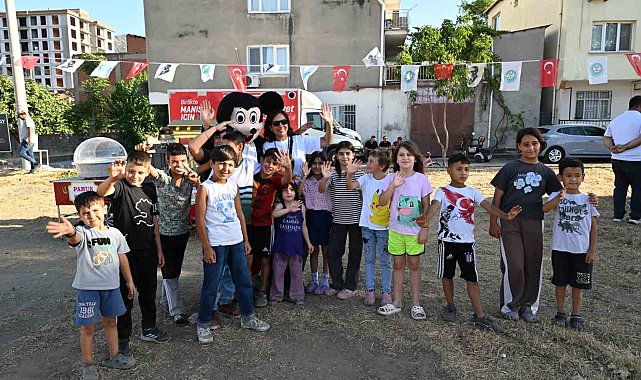 'Mahallemde şenlik var' Manisa'da komşuluk ruhunu yeniden canlandırdı