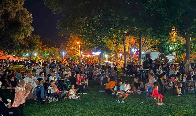 'Yaz sineması' etkinliğine yoğun ilgi