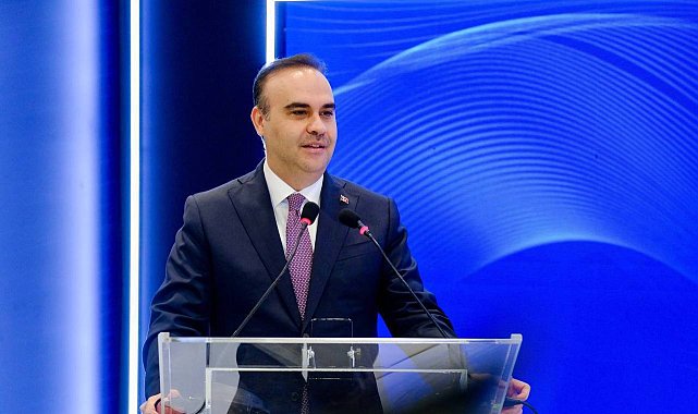 49'u Türk vatandaşı, 75 lider ve genç araştırmacı Türkiye'ye geldi