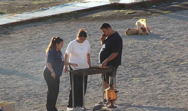 Acıgöl, yaz sezonunun son günlerinde ziyaretçi akınına uğruyor