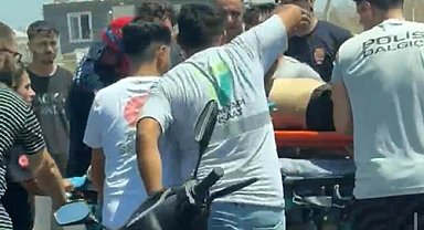 Adana'da sulama kanalına düşen kişi hastaneye kaldırıldı