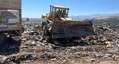 Adıyaman'da 7 ton kaçak nargile tütünü imha edildi