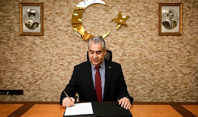 ADÜ Rektörü Kent: "ADÜ ailesine katılan tüm öğrencilerimizi gönülden tebrik ediyorum"