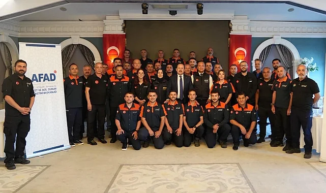 AFAD'a Venezuela'dan kahramanlık nişanı