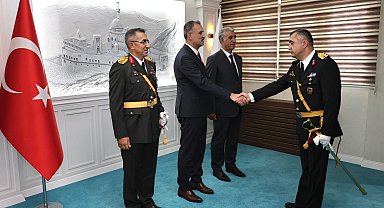 Ağrı Valiliği'nde 30 Ağustos'un 104. yılı kutlandı