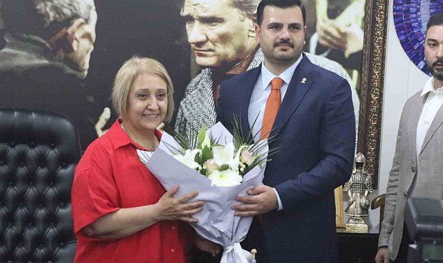 AK Parti Genel Sekreteri İnan: "İlkay Çiçek 1,5 yıl partimize katılmak için çabaladı"
