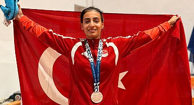 Akdeniz Oyunları'ndan Bursa'ya gümüş madalya