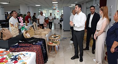 Akdeniz'de 'Emekten Sahneye' yılsonu sergisi